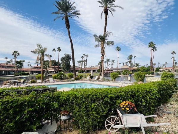 165 Lake Shore Drive, Rancho Mirage, CA 92270