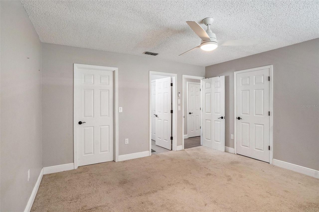 736 Sandy Creek Drive, Brandon, FL 33511 Photo