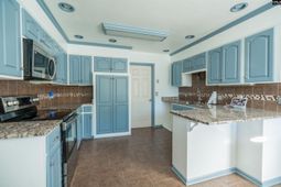 142 Hunstanton Drive photo 4