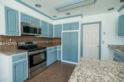 142 Hunstanton Drive photo 4