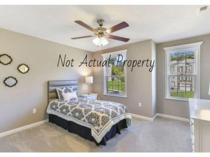 3298 Joshstock Drive, Columbus, OH 43232 Photo 9