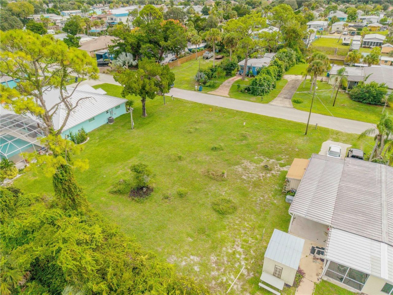 113 Charles Street, Edgewater, FL 32141 Photo