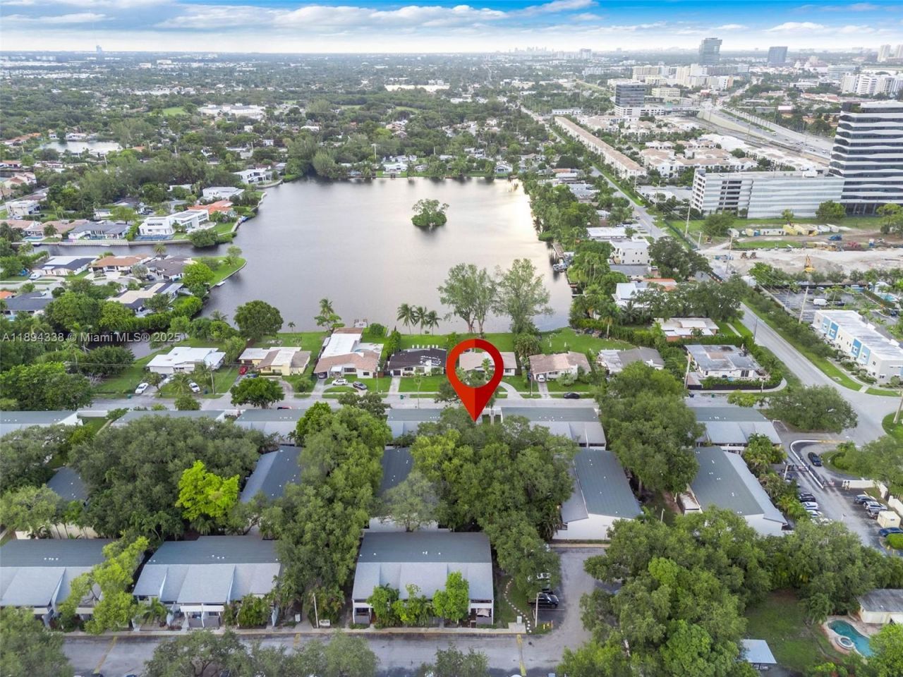 19440 NE 26th Ave, Unit 54B, Miami, FL 33180 Photo