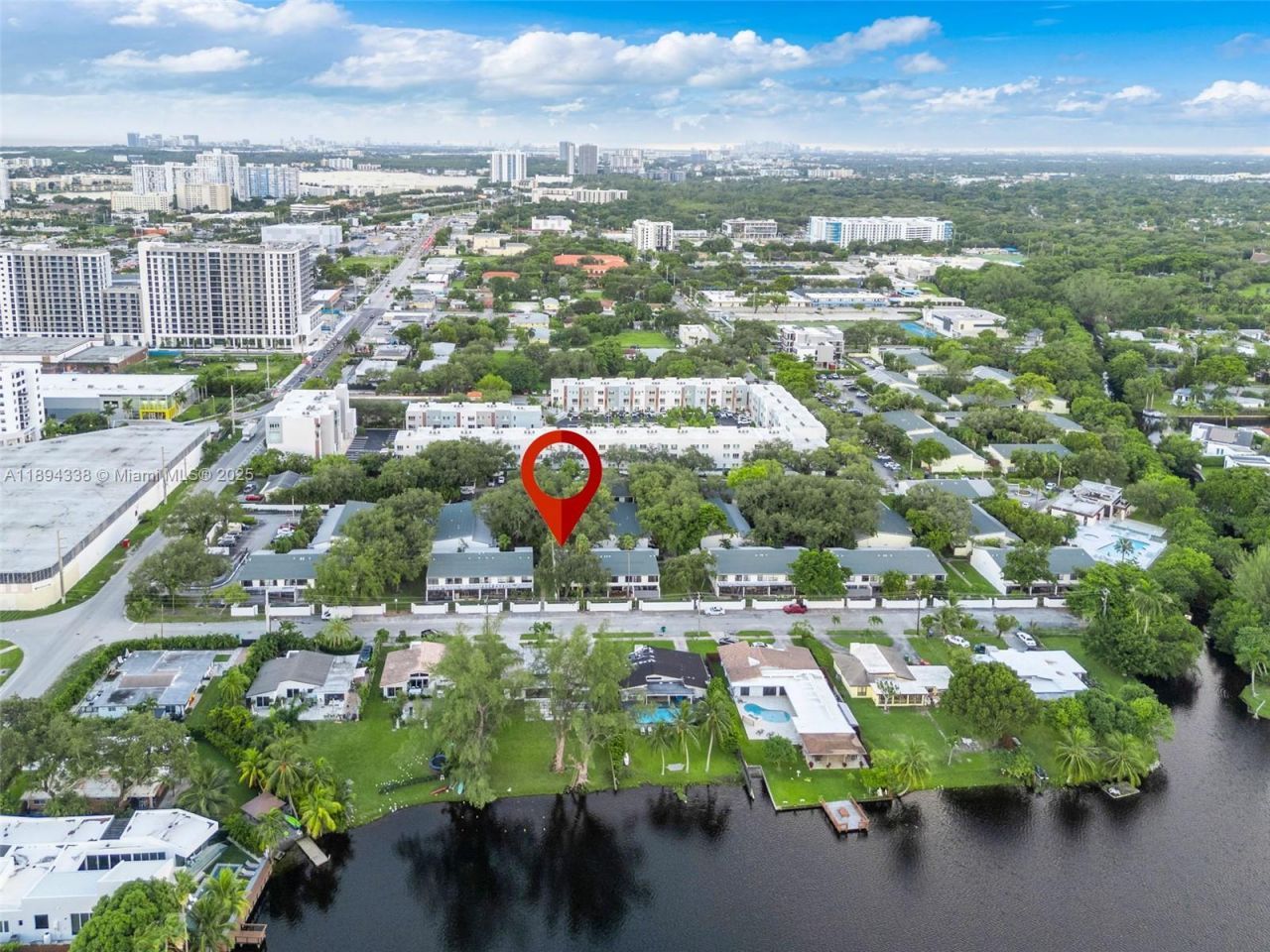 19440 NE 26th Ave, Unit 54B, Miami, FL 33180 Photo