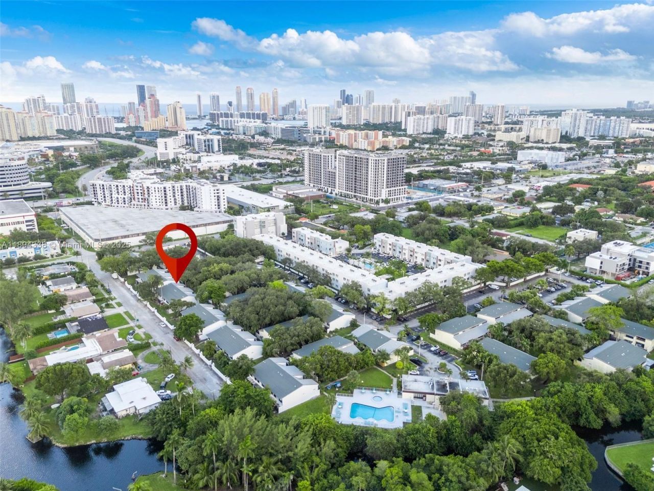 19440 NE 26th Ave, Unit 54B, Miami, FL 33180 Photo