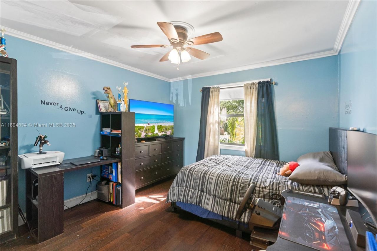 2450 W 67th Pl, Unit 13-12, Hialeah, FL 33016 Photo