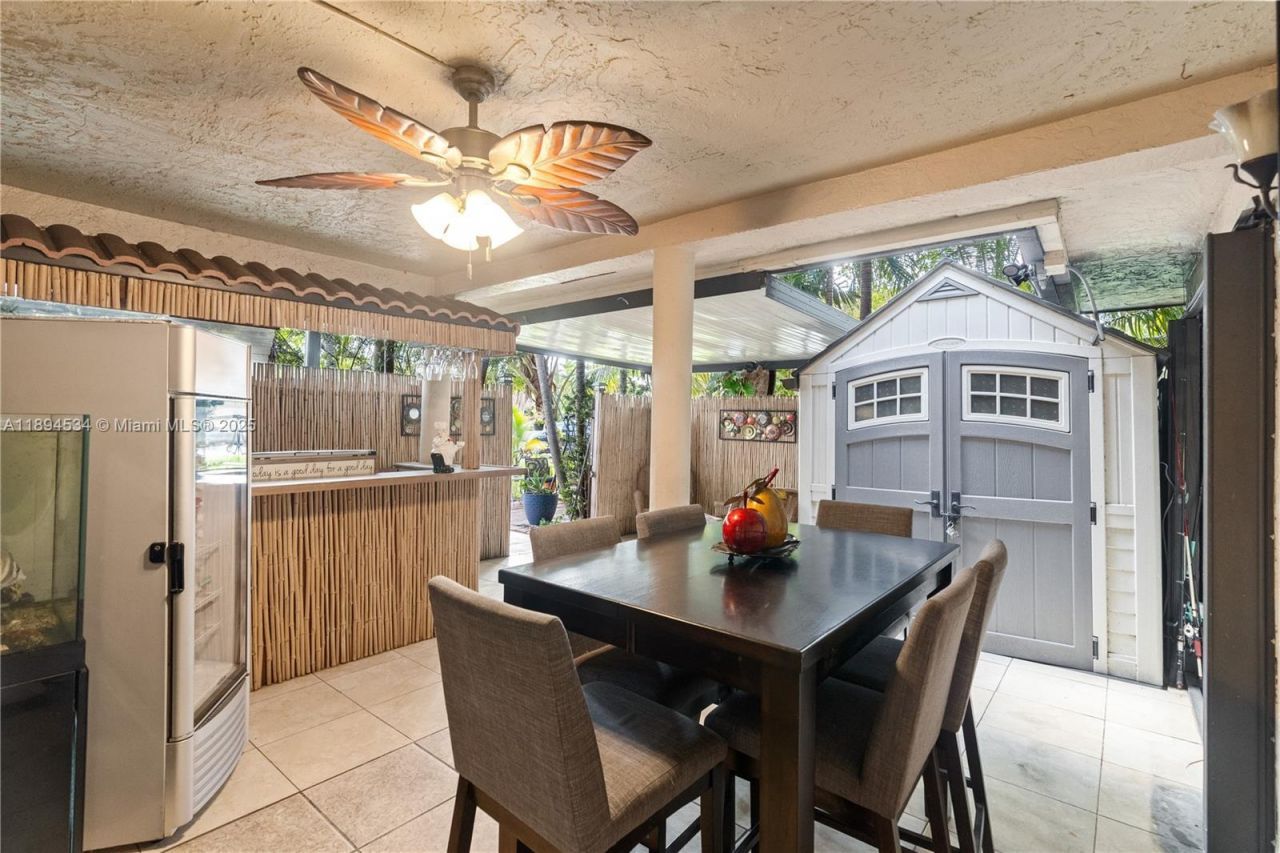 2450 W 67th Pl, Unit 13-12, Hialeah, FL 33016 Photo