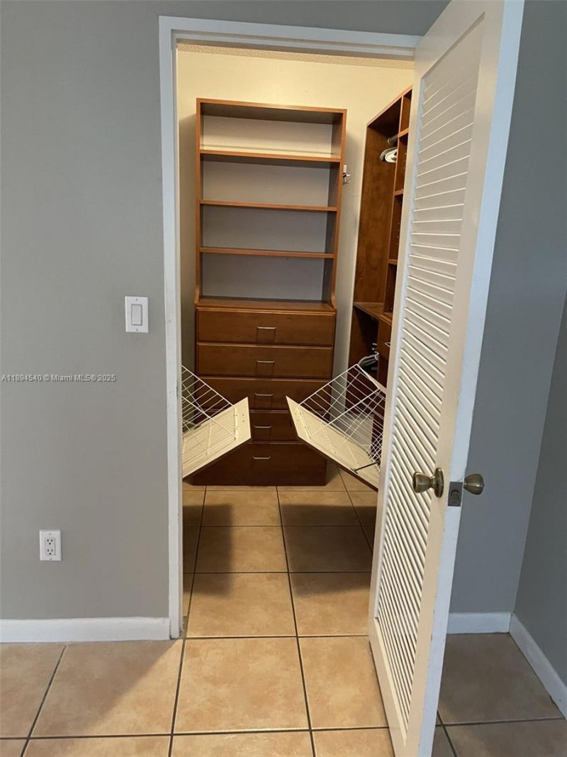 4110 NW 79th Ave, Unit 2A, Doral, FL 33166 Photo