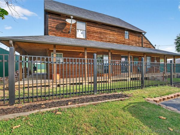 209 Roberts Street , Bokchito, OK 74726