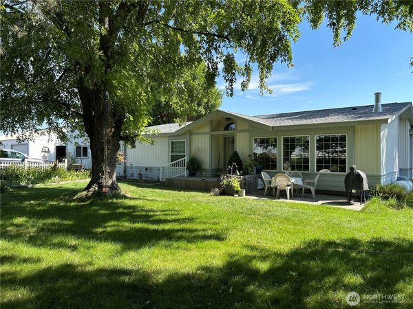 6997 Bacon Lane NE, Moses Lake, WA 98837