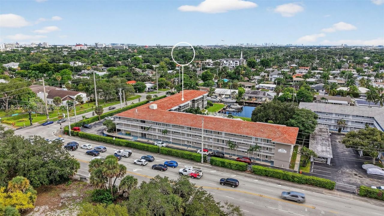 900 SW 12th St, Unit 305, Fort Lauderdale, FL 33315 Photo