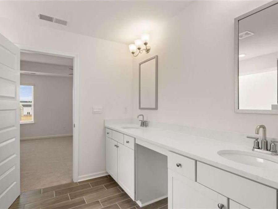 Property Image 92