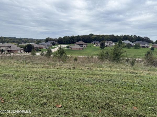 330 PIONEER TRAIL DRIVE, Jefferson City, MO 65109