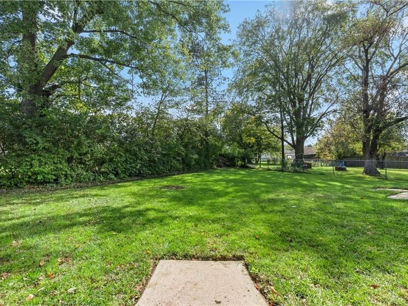 5062 Nielson Court, Dayton, OH 45424 Photo 6