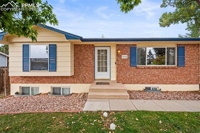 3716 Indianpipe Circle, Colorado Springs, CO 80918 Main Photo