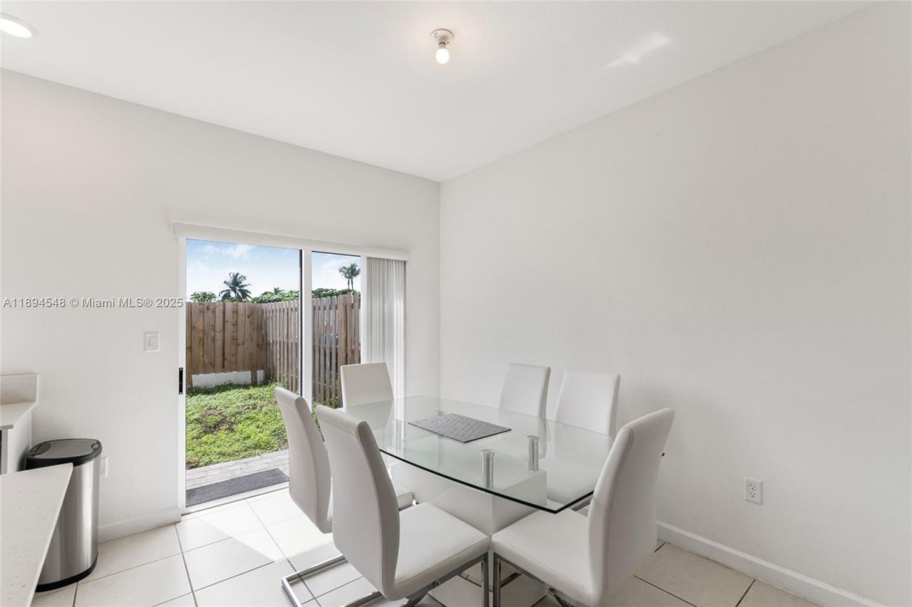 29254 SW 163rd Ct, Unit 29254, Homestead, FL 33033 Photo