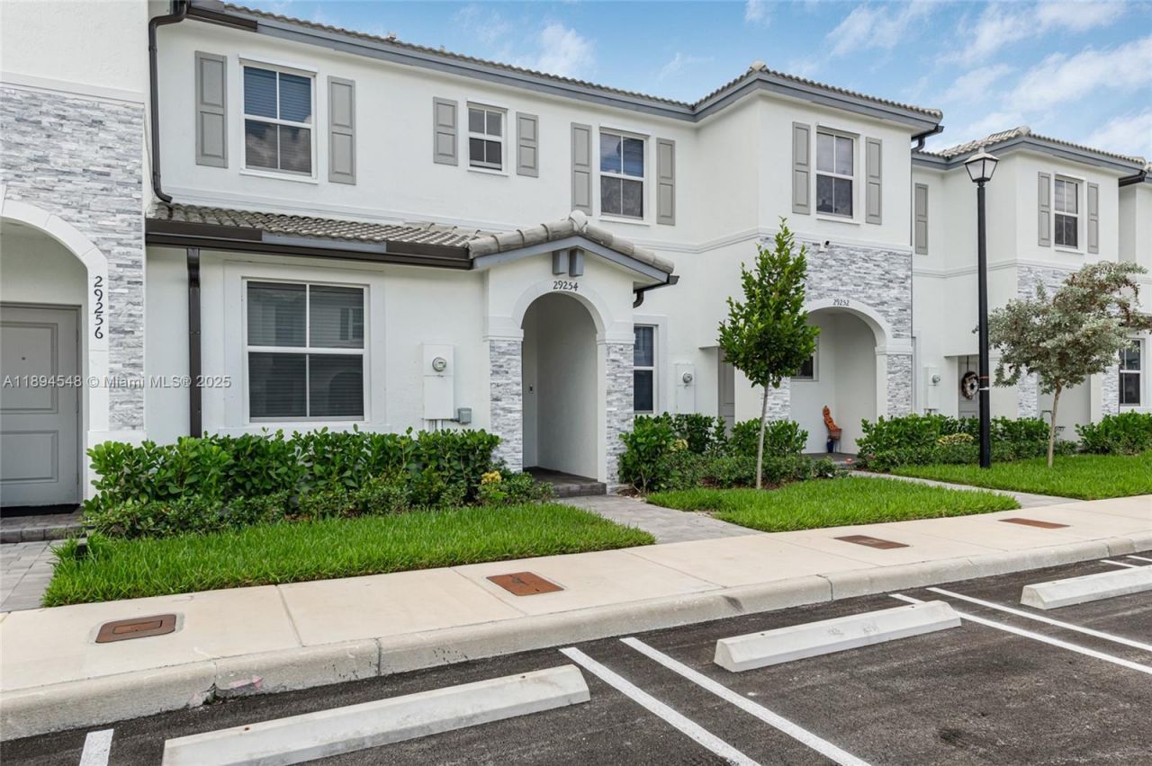 29254 SW 163rd Ct, Unit 29254, Homestead, FL 33033 Photo
