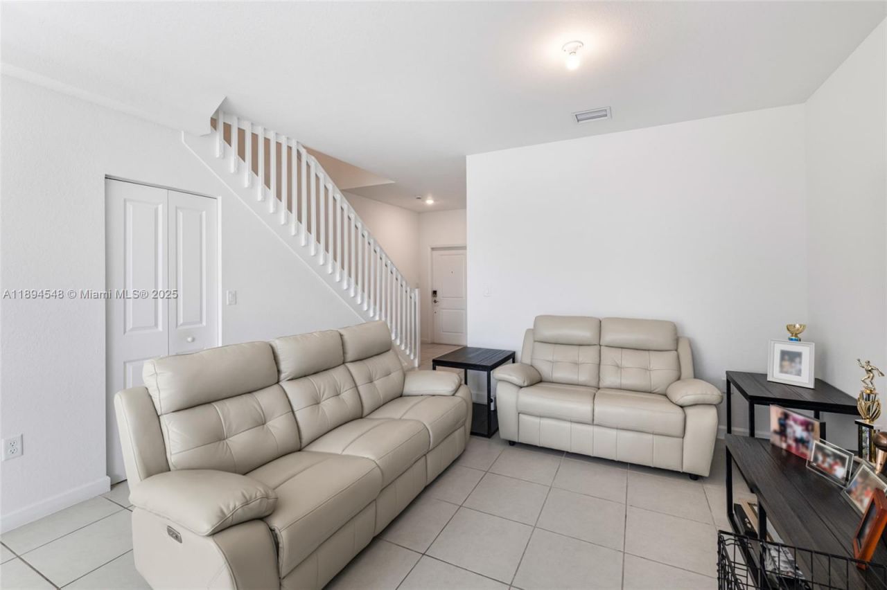 29254 SW 163rd Ct, Unit 29254, Homestead, FL 33033 Photo