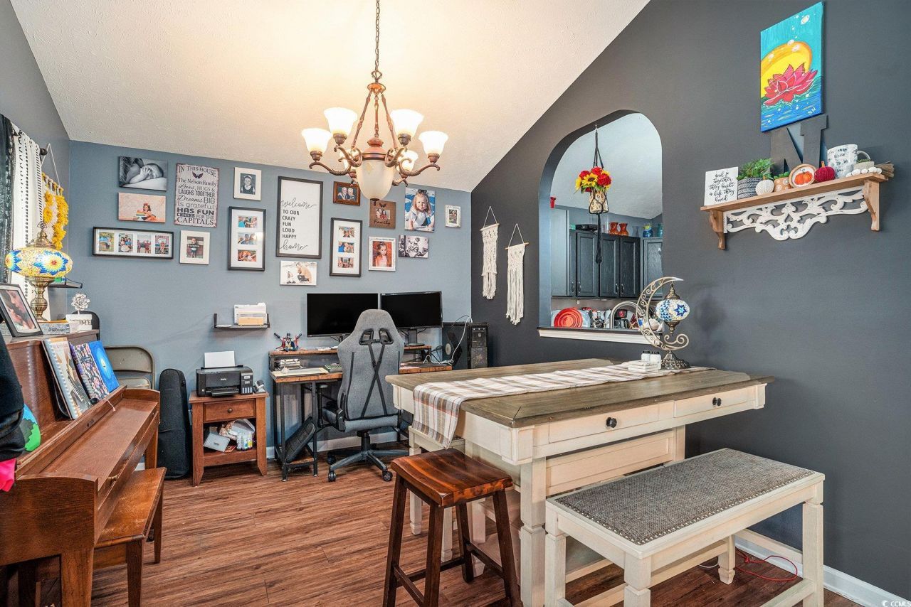 108 Carolina Pointe Way Photo 10