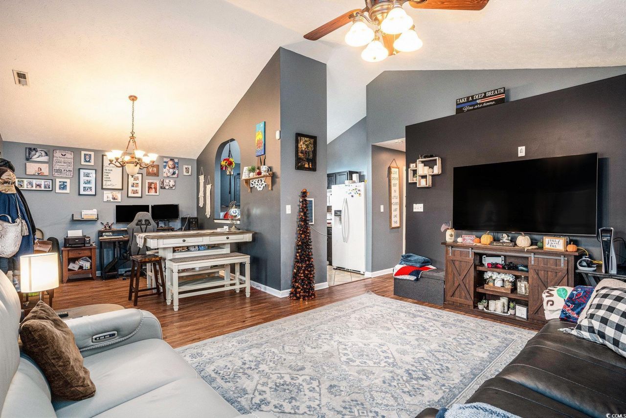 108 Carolina Pointe Way Photo 7