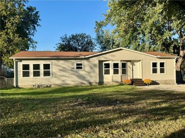 308 Herkimer Street, Oskaloosa, KS 66066