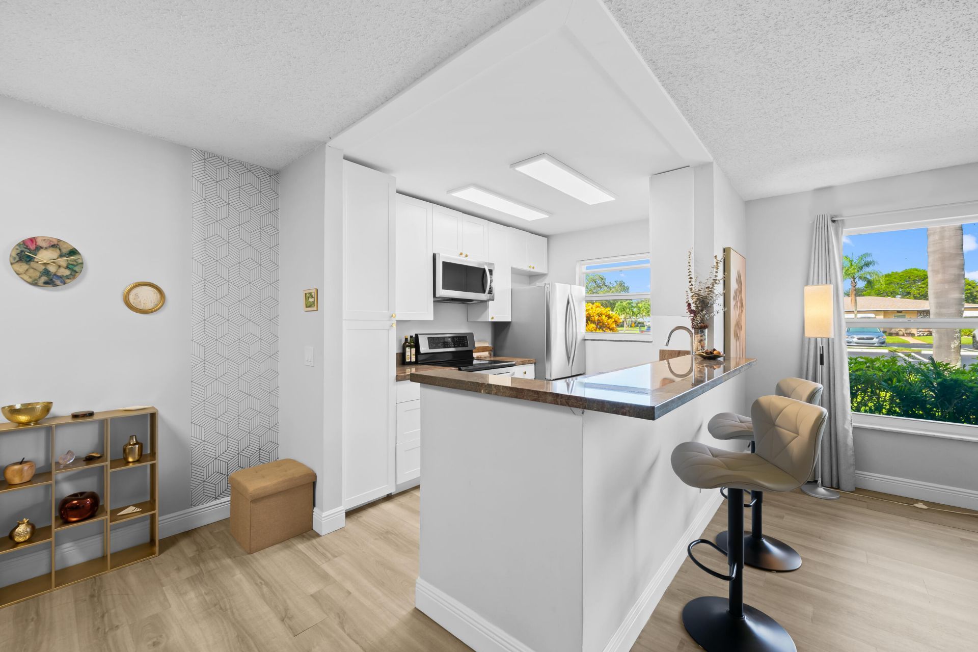 1025 S Dr, Unit B, Delray Beach, FL 33445 Photo