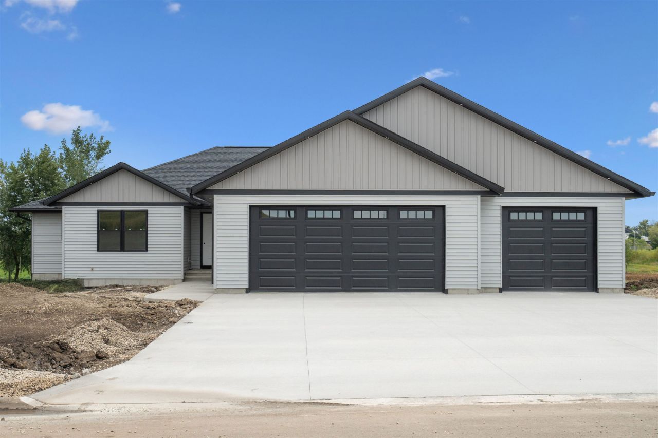 305 Peterson Street, Edgewood, IA 52042 Main Photo