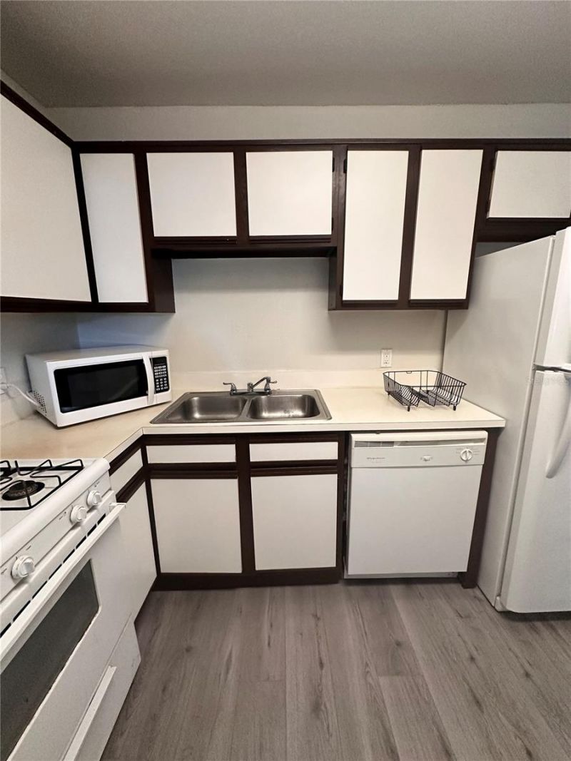 15300 SW 106th Terrace, Unit 520, Miami, FL 33196 Photo