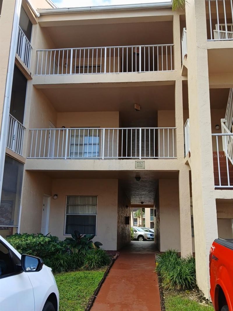15300 SW 106th Terrace, Unit 520, Miami, FL 33196 Photo