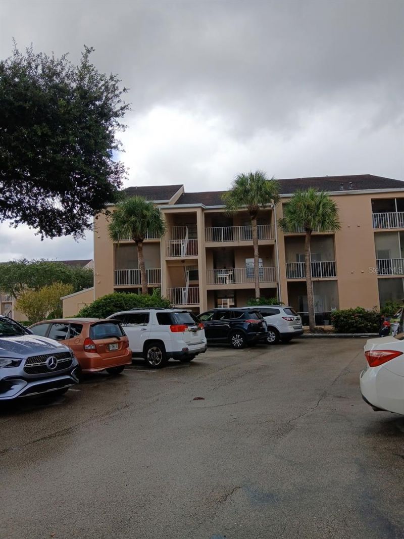 15300 SW 106th Terrace, Unit 520, Miami, FL 33196 Photo