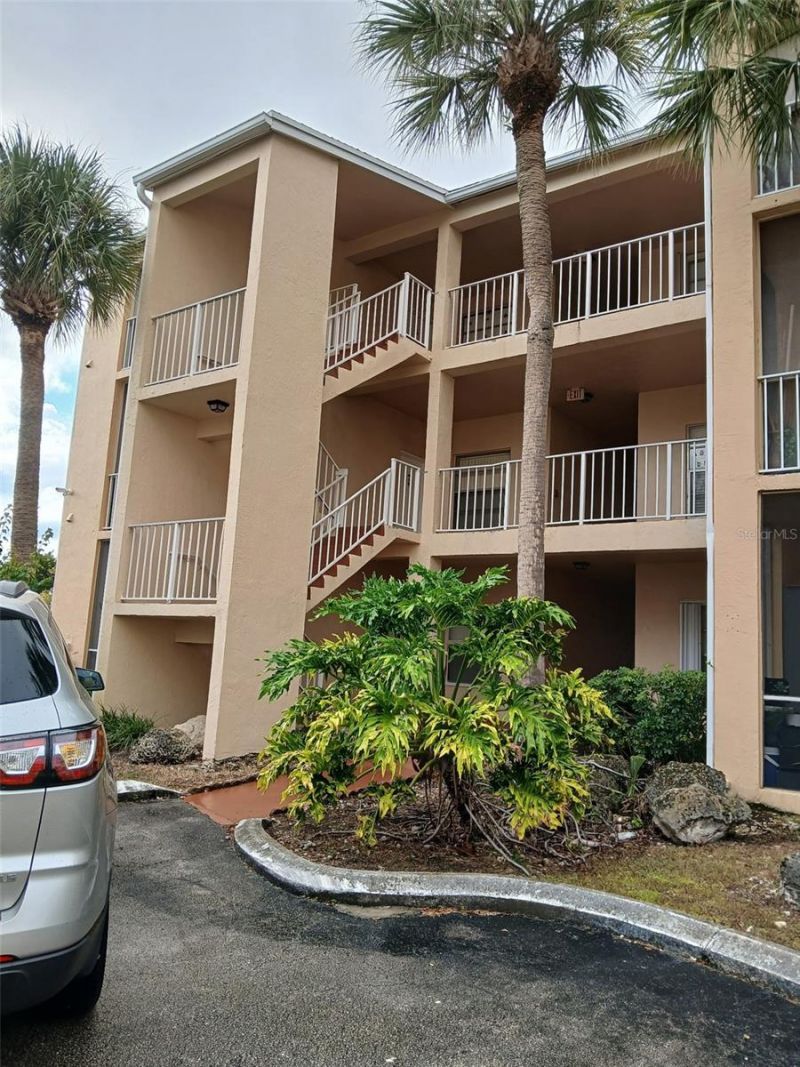 15300 SW 106th Terrace, Unit 520, Miami, FL 33196 Photo