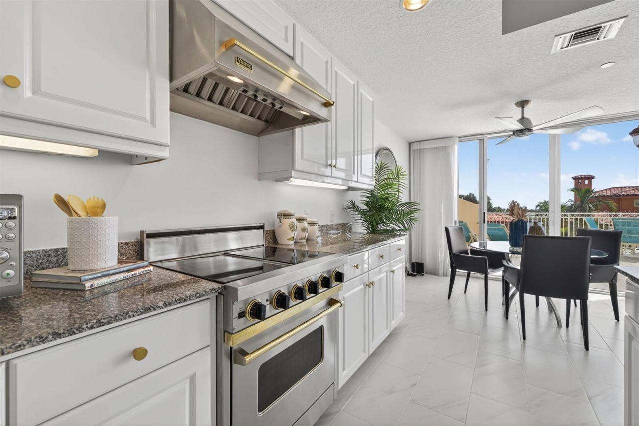 555 5th Avenue Ne, Unit 332, Saint Petersburg, FL 33701 Photo