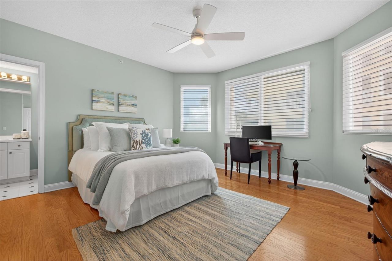 555 5th Avenue Ne, Unit 332, Saint Petersburg, FL 33701 Photo