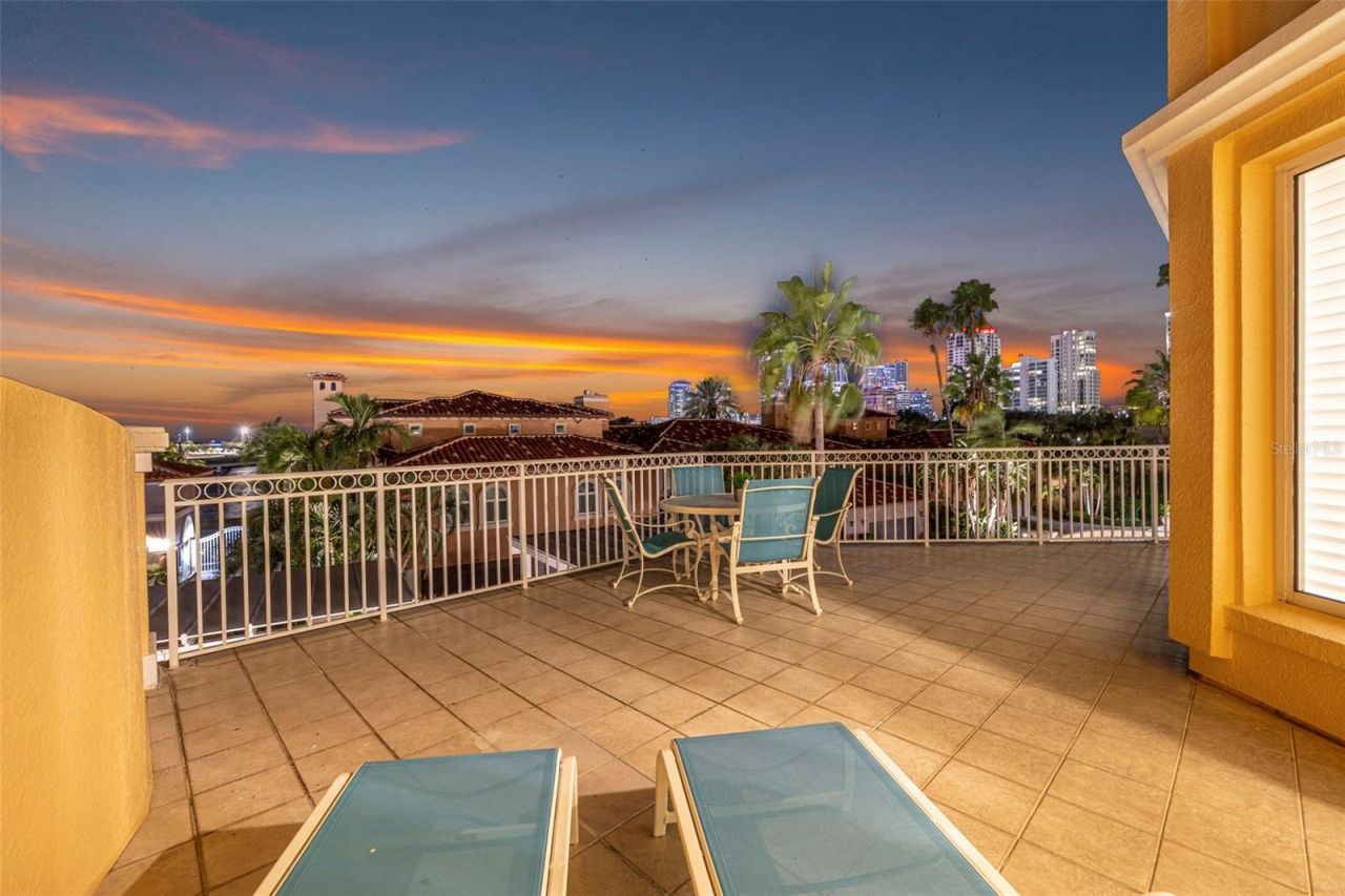 555 5th Avenue Ne, Unit 332, Saint Petersburg, FL 33701 Photo