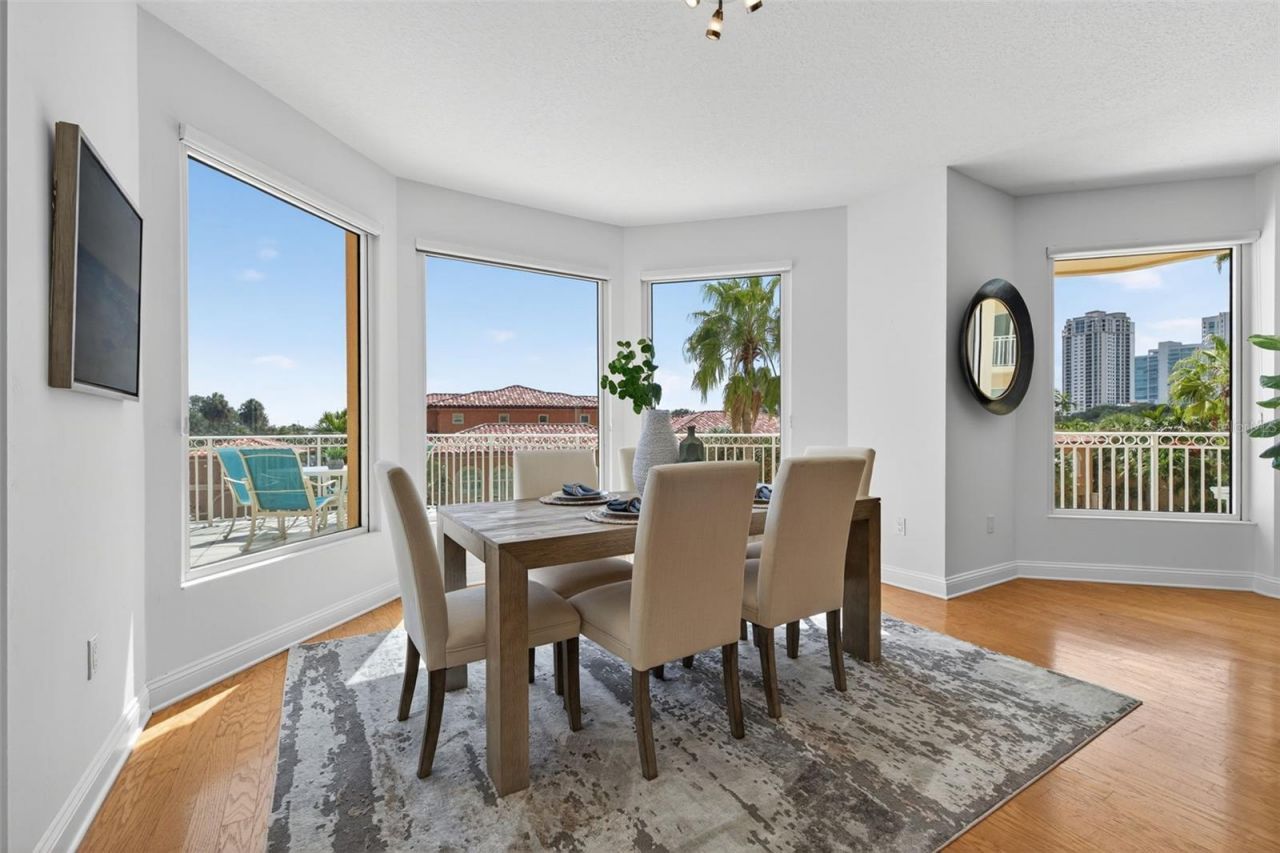 555 5th Avenue Ne, Unit 332, Saint Petersburg, FL 33701 Photo