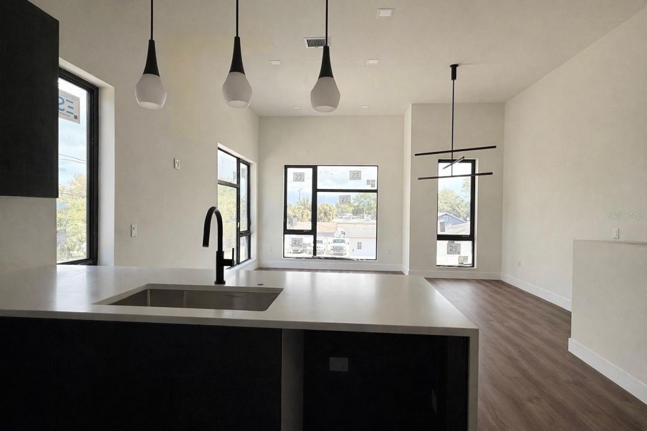 108 36th St N, Saint Petersburg, FL 33713 Photo