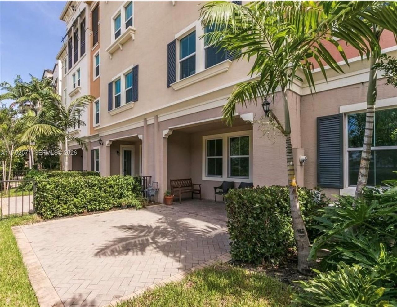 2910 NW 124th Way, Unit 2910, Sunrise, FL 33323 Photo