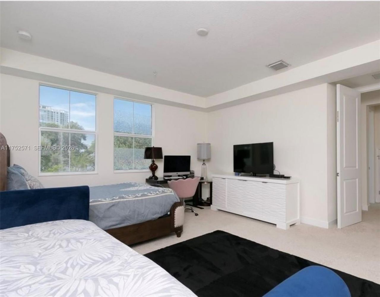 2910 NW 124th Way, Unit 2910, Sunrise, FL 33323 Photo