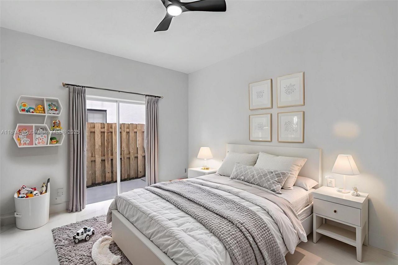 14820 NW 87th Ct, Miami Lakes, FL 33018 Photo