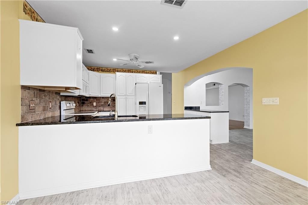 3319 Clubview Dr, North Fort Myers, FL 33917 Photo