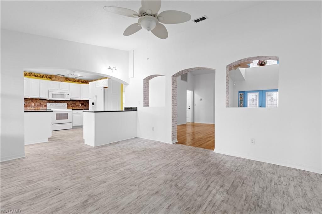 3319 Clubview Dr, North Fort Myers, FL 33917 Photo