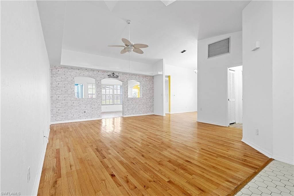 3319 Clubview Dr, North Fort Myers, FL 33917 Photo