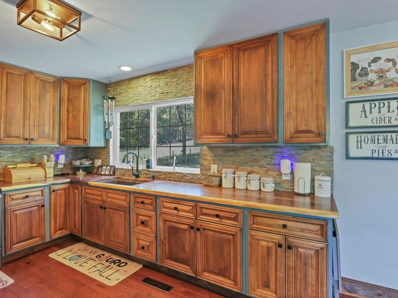 5470 Pleasant Chapel Road, Heath, OH 43056 Photo 9