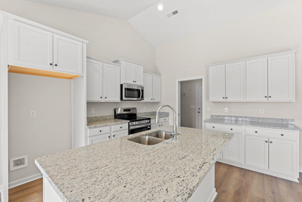 75 Double Pond Dr Photo 5