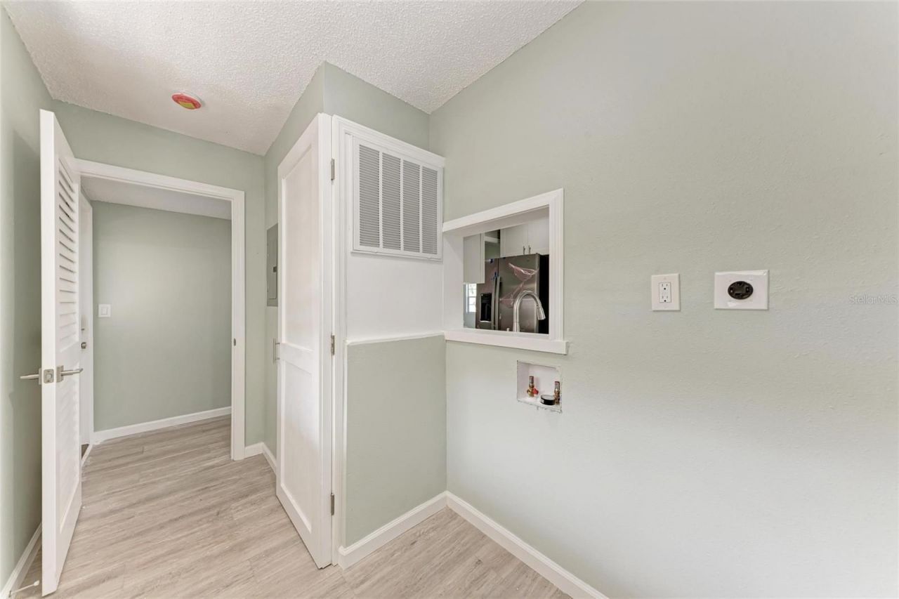 6300 Flotilla Drive, Unit 105, Holmes Beach, FL 34217 Photo