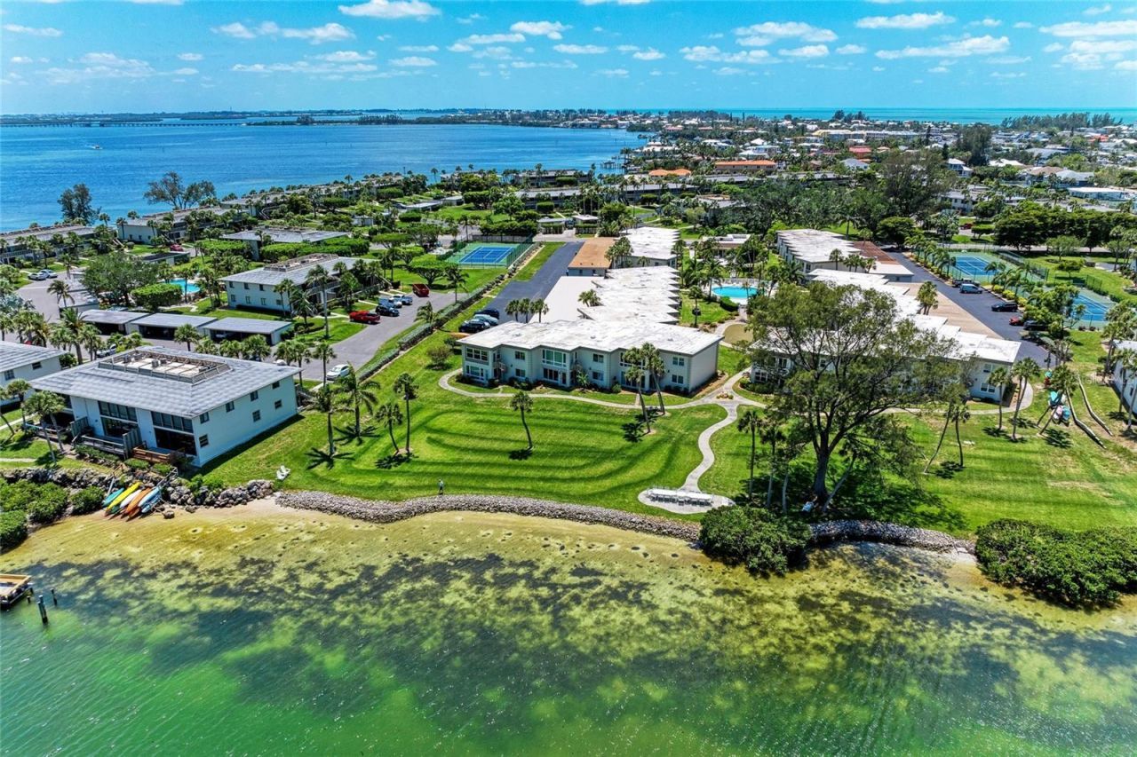 6300 Flotilla Drive, Unit 105, Holmes Beach, FL 34217 Photo