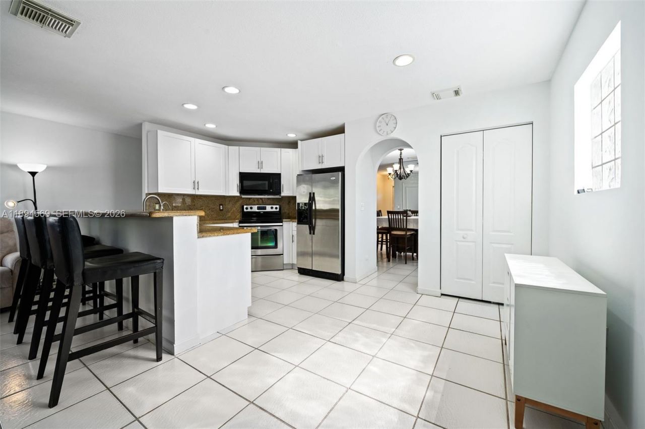 4760 SW 153rd Ter, Miramar, FL 33027 Photo