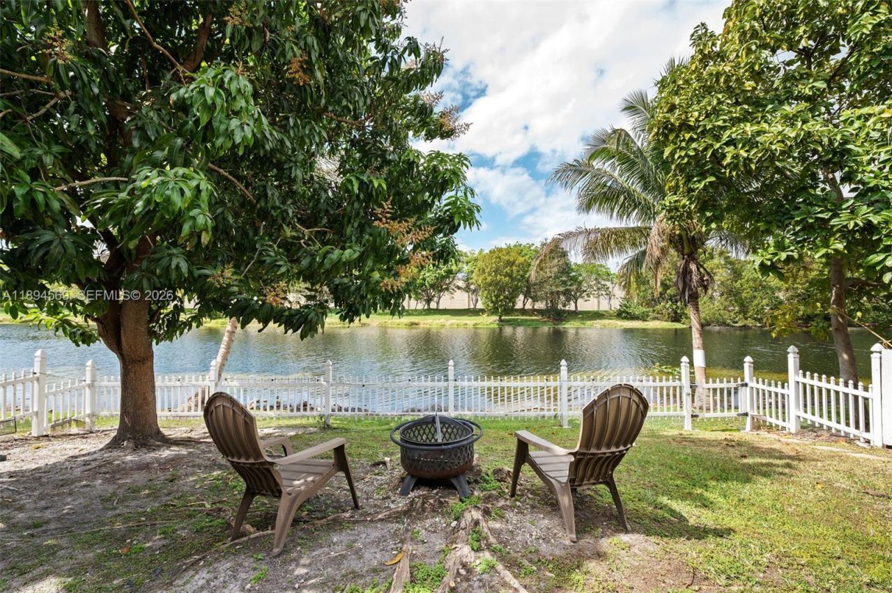 4760 SW 153rd Ter, Miramar, FL 33027 Photo