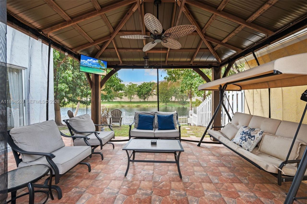 4760 SW 153rd Ter, Miramar, FL 33027 Photo