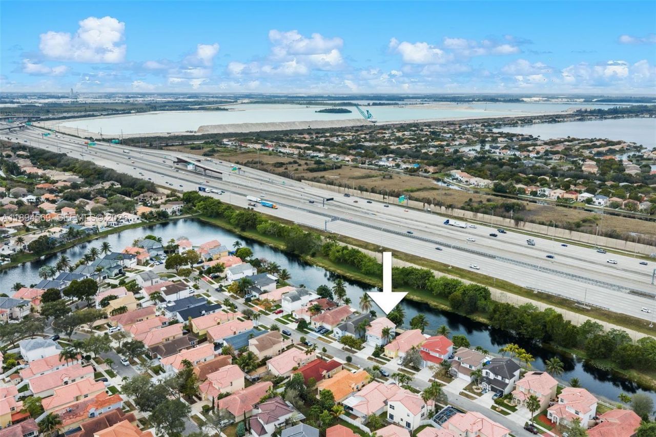 4760 SW 153rd Ter, Miramar, FL 33027 Photo